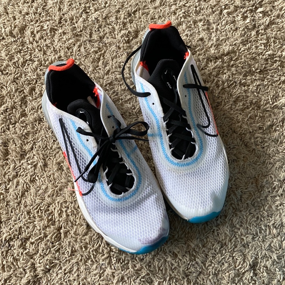 Nike shoes